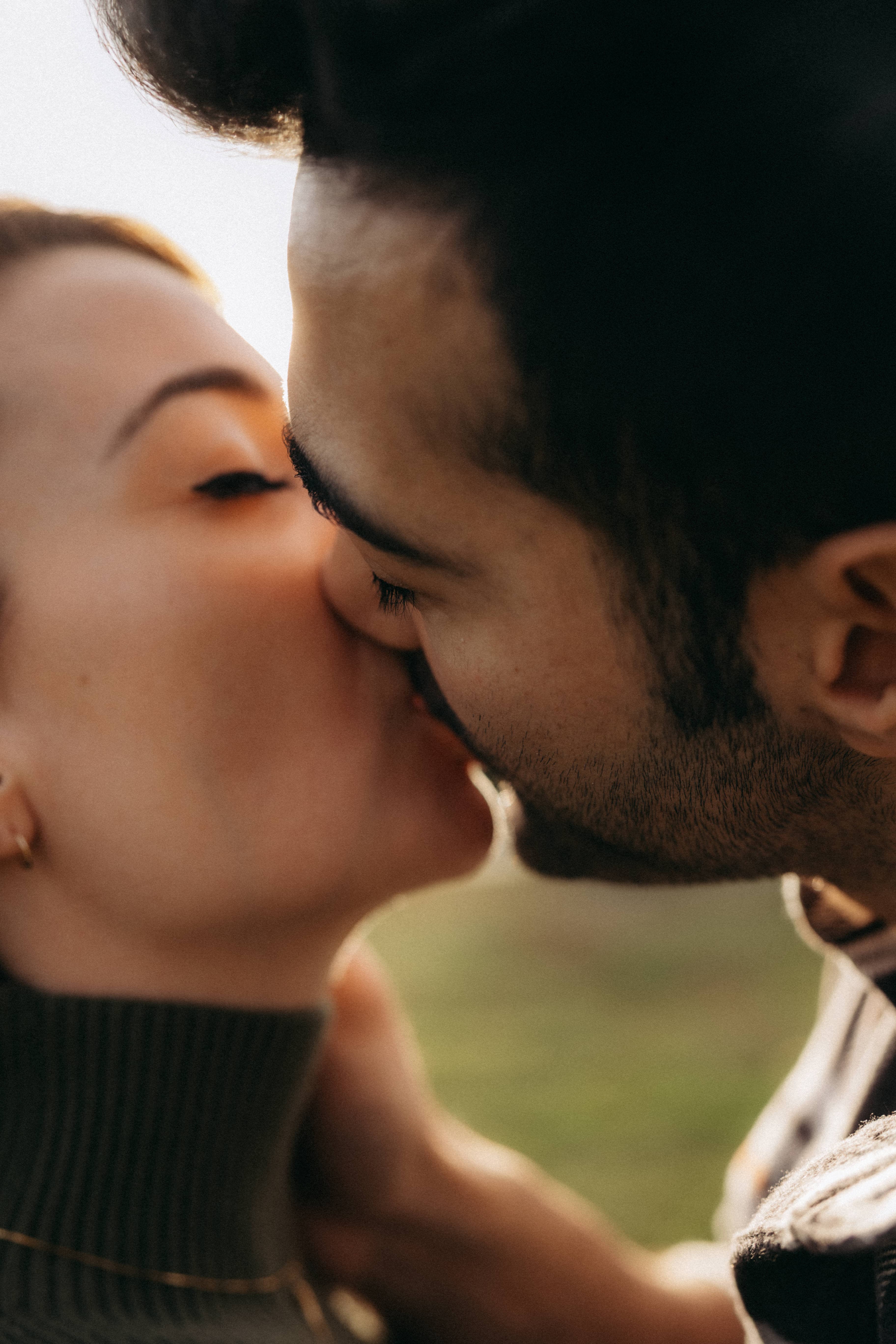 Caroline and Alex engagement photo 21